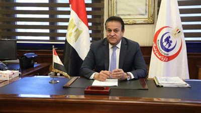 «عبدالغفار» يناقش خطة تطوير المعامل المركزية للارتقاء بجودة الخدمات المقدمة للمواطنين