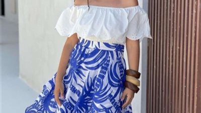 دنيا سمير غانم تقتحم عالم المسرح بترويجها  لمسرحية انستونا