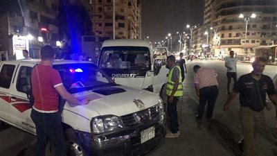 بتقطع خط السير..  ضبط 8 سيارات مخالفة بالدقى