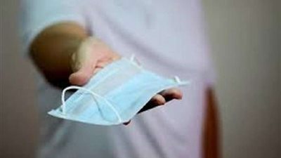 إعدام 7000 كمامة ومستلزمات طبية مجهولة المصدر