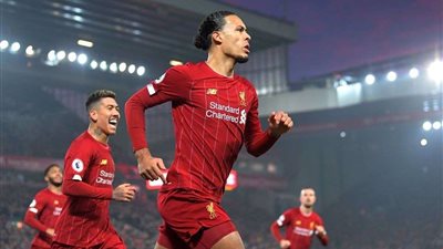 فيرجيل فان دايك بصدد الحصول على أعلى أجر في تاريخ ليفربول