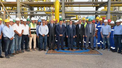 وزير البترول: بدء تشغيل مشروع ربط خط غاز حقل ريفين بمصنع استخلاص البوتاجاز