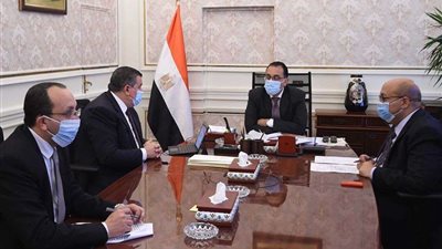 برلماني يكشف عن الطريقة الوحيدة التي يجب على الدولة التعامل بها مع كورونا