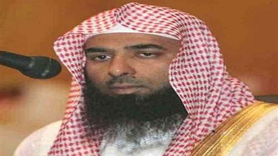 خطيب المسجد النبوي يحذر من قلة الوعي 