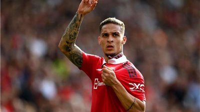 أنتوني يتغنى بمانشستر  يونايتد.. تفاصيل