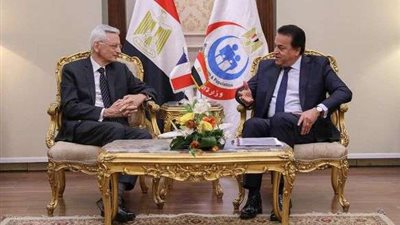 وزير الصحة يبحث مع سفير فرنسا بالقاهرة التعاون في القضاء على قوائم الانتظار