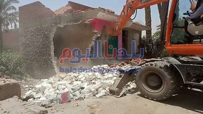 الموارد المائية تزيل 17 مخالفة بناء على أملاك الري وتحيلهم للنيابة العسكرية بالجيزة