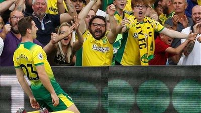 إصابة لاعب وشخص أخر بالدوري الإنجليزي بفيروس كورونا