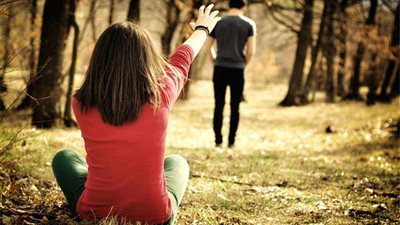 لو مش قادرة تنسي.. تعرفي على أهم النصائح للتعافي من العلاقة العاطفية الفاشلة