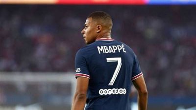 لاعب آخر عن مبابي: 