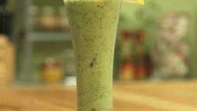 يقوي الأظافر.. فوائد مذهلة لعصير الخيار تعرف عليها