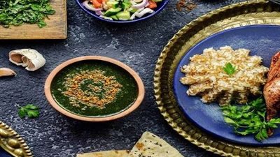 يلة خزنوا الملوخية وهى رخيصة اليومين  دول يا ستات