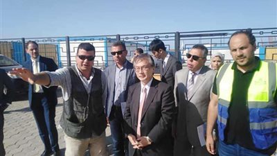 سفير اليابان بالقاهرة يتفقد ميناء شرق بورسعيد