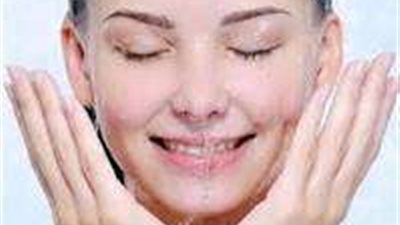 بطريقة سهله.. الحصول على بشرة صافية