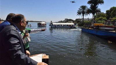 محافظ أسيوط يشهد انطلاق فعاليات أكبر حملة لتنظيف نهر النيل