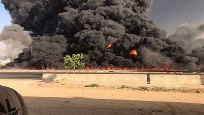 تزايد عدد مصابي حريق مصنع فوم بالعاشر من رمضان إلى 15 شخصا
