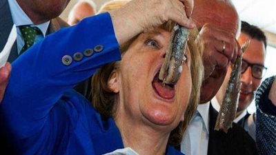 الحكومة الهولندية تقدم هدية غربية للأطباء