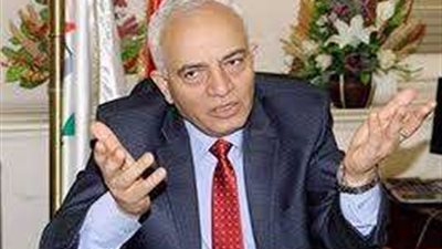 حجازى  يلتقي من وفد مؤسسة حياة كريمة