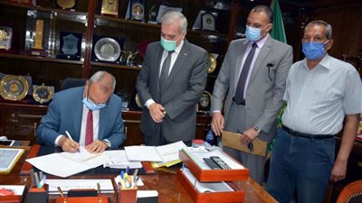 محافظ القليوبية يعتمد تنسيق الثانوية العامة بحد أدنى 251 درجة