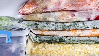 معلومة جديدة.. هل ينتقل كورونا عبر الأغذية المجمدة؟