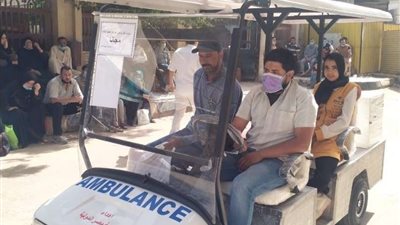 تخصيص سيارة إسعاف جولف لنقل المرضى بالمراكز الطبية بجامعة المنصورة