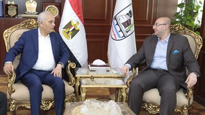محافظ بني سويف يستقبل وزير التربية والتعليم لمتابعة سير العملية التعليمية