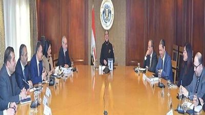 وزيرة الصناعة تصدر قرارًا باستمرار وقف تصدير الكحول لمدة ٣ أشهر