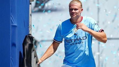 هالاند يضرب بقوة.. السيتي يضع الثالث في مرمى اليونايتد