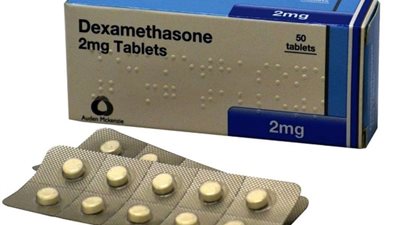 يتسبب في وفاة مرضى السكر والقلب.. طبيب مصري بلندن يكشف عن عقار فعال لـ كورونا