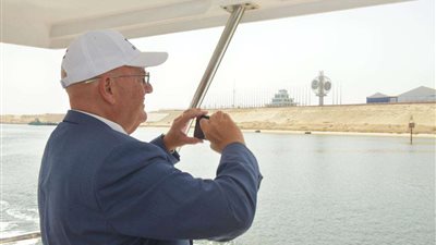 الفريق أسامة ربيع يبحث سبل التعاون المشترك  مع رئيس مجلس بورصة البلطيق للشحن البحري