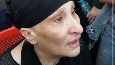 مين اللي هيسأل عليا تاني؟.. جدة طالبة مدرسة العجوزة تودع حفيدتها  بحسرة