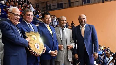وزير الرياضة ومحافظ بورسعيد يشهدان ختام بطولة الجمهورية للشركات (صور)