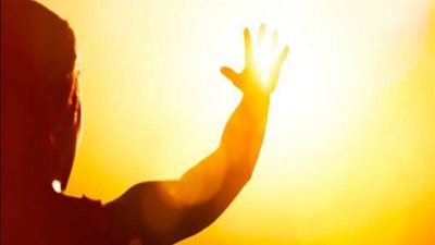 موجه حارة تضرب مصر.. الأرصاد تحذر من ارتفاع في درجات الحرارة غدا