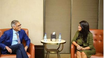 المشاط تبحث التوسع بمشروعات التغذية المدرسية مع مدير برنامج الأغذية العالمي