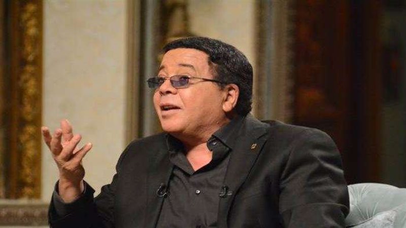 الفنان أحمد آدم