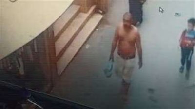 إبراهيم الخياط بلطجي دمياط.. قطع يد سيدة | وابنها ما القصة ؟