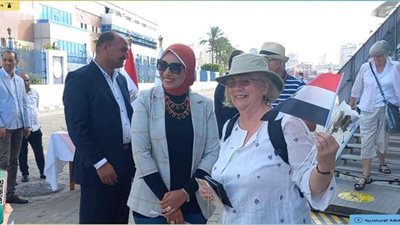 الإسكندرية تستقبل الباخرة السياحية آيلاند سكاي وعلى متنها 171 راكبا