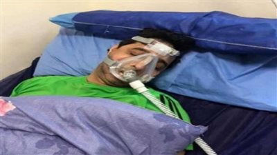 قبل أن يلفظ أنفاسه الأخيرة.. آخر صورة لنجم الكرة العراقية أحمد راضي