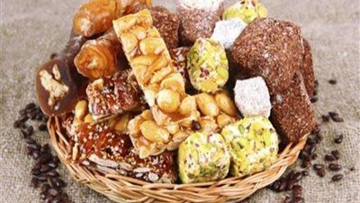 تناول حلوى المولد دون الأضرار بصحة أسنانك.. أعرف التفاصيل