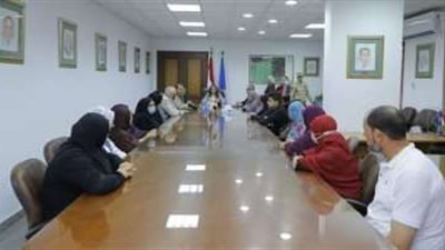 محافظ دمياط تكرم أسر شهداء حرب أكتوبر 1973 في الذكرى الـ 49