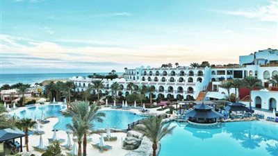 مصر تستقبل السياح في 3 محافظات