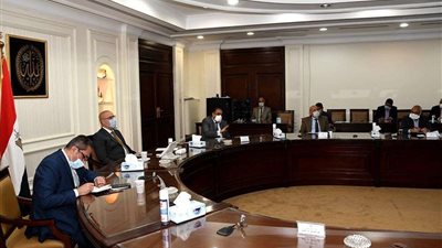 وزير الإسكان يتابع الموقف التنفيذي لمشروعي ممشى أهل مصر ومثلث ماسبيرو