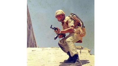 السبب الألغام.. حسين فهمي: فقدنا عاملين في تصوير الرصاصة لا تزال في جيبي