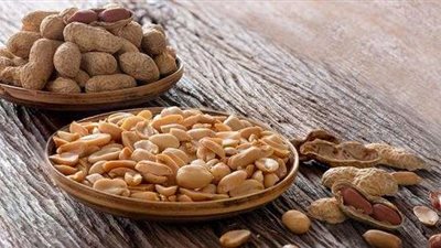 24 جنيه مرة واحدة.. زيادة أسعار الفول السوداني بالسوق المصري