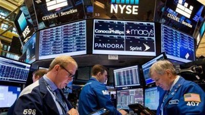 بورصة أمريكا تنهار.. خسائر ضخمة في وول ستريت ومخاوف من رفع الفائدة