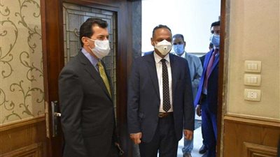 وزير الرياضة يعلن موعد فتح الهيئات الشبابية والرياضية