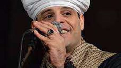 طلع البدر علينا بشكل جديد.. محمود التهامي يبدع مع منى الشاذلي