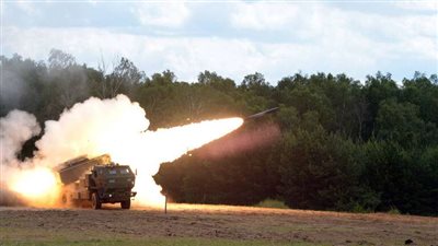 دونيتسك: أوكرانيا قصفت إيلوفايسك بصواريخ HIMARS الأمريكية