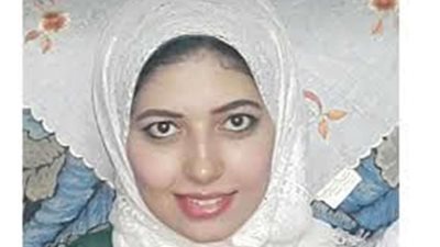 من أجل فضيحة جنسية .. تعليق مؤثر من والد الطالبة التى قتلت بتخطيط زوجها.. فيديو