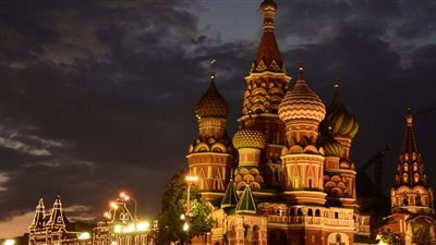 توسطنا بين كييف ودونباس.. موسكو: لا نرفض الوساطة لحل أزمة أوكرانيا